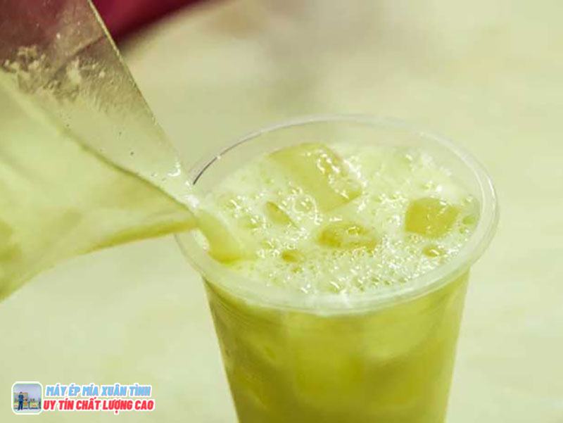 1 ly nước mía bao nhiêu calo?
