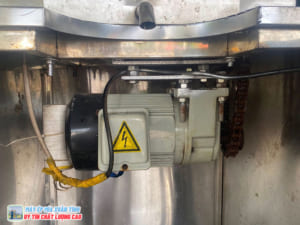 Máy ép mía bị chảy dầu/nước? "Bắt Bệnh" nguyên nhân và xử lý